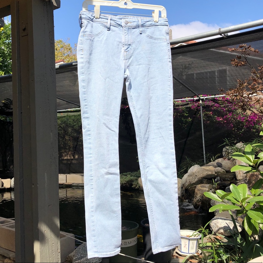 H&M jeans!